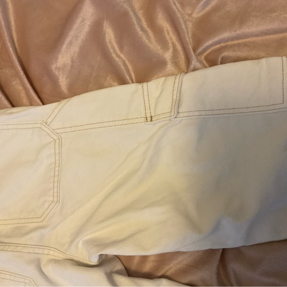 BDG skate Cream Multi-Pocket Cargo Pant size W24 L32 - Picture 13 of 16